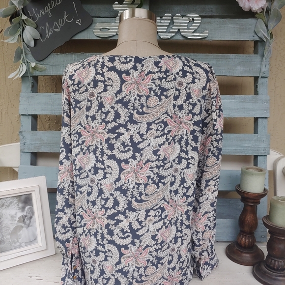 ♥SOLD♥⭐LOFT Buy 3 get 1 free! - Picture 4 of 5